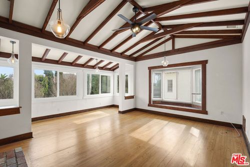 1821 Grace Ave, LOS ANGELES, CA, 90028-4911 | Card Image
