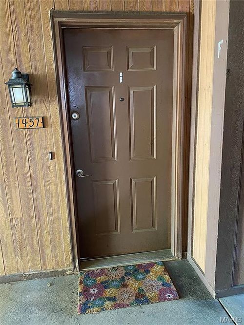 f-1457 Summergate Pkwy, Saint Peters, MO, 63303-6385 | Card Image