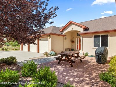 851 Ute Avenue, House other with 4 bedrooms, 3 bathrooms and null parking in Rifle CO | Image 2