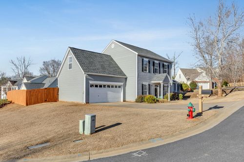 332 Capstone Ln, Spartanburg, SC, 29301-5367 | Card Image