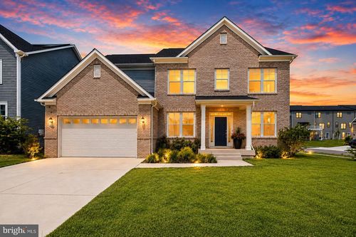 428 Meadow Creek Dr, BOWIE, MD, 20716-3584 | Card Image