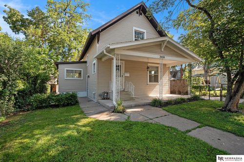 2420 Franklin St, Lincoln, NE, 68502-3057 | Card Image