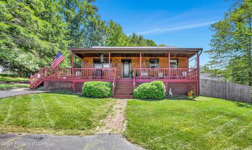 8 Lincoln St, Harveys Lake, PA, 18618-3155 | Card Image