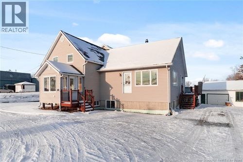 2535 Rte 102, Lincoln, NB, E3B7E6 | Card Image