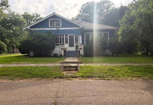 655 W 3rd St, Homer, LA, 71040-3215 | Card Image