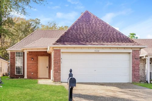 7040 Millers Glen Way, Memphis, TN, 38125-4183 | Card Image