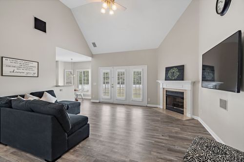 3009 Nottingham Cir, Mount Juliet, TN, 37122-8227 | Card Image