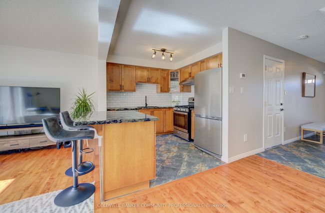 12 Gage St, House attached with 3 bedrooms, 2 bathrooms and 1 parking in Grimsby ON | Image 10