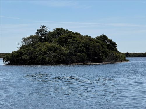 1 Jacob Island Way, South Kingstown, RI, 02879 | Card Image