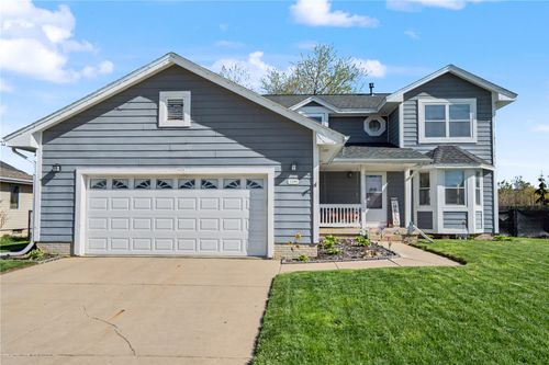 3300 Mcgowan Blvd, Marion, IA, 52302-6121 | Card Image