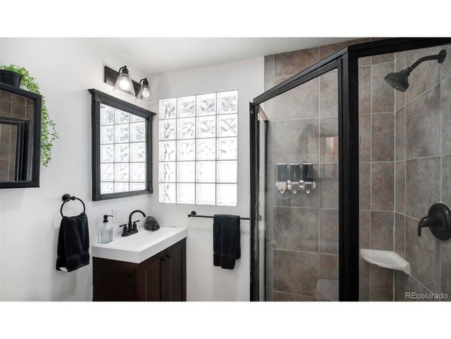 9034 Us Highway 285, House other with 6 bedrooms, 4 bathrooms and null parking in Morrison CO | Image 21