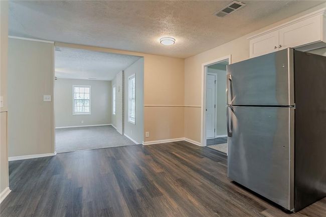 2212 Chestnut Log Loop, House other with 4 bedrooms, 2 bathrooms and 2 parking in Lithia Springs GA | Image 8