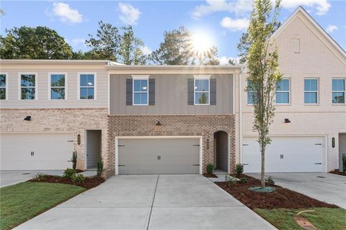 671 Sunstone Ln, Lawrenceville, GA, 30043-3390 | Card Image