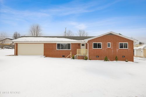 419 Greencrest Drive, Maryville, TN, 37803 | Card Image