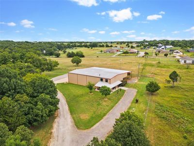 5350 County Road 406, House other with 2 bedrooms, 2 bathrooms and null parking in Grandview TX | Image 2