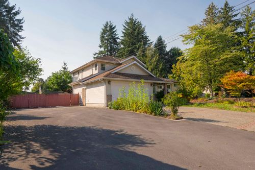 14710 106 Ave, Surrey, BC, V3R5Y1 | Card Image