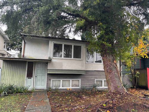 2511 Upland Dr, Vancouver, BC, V5S2B6 | Card Image