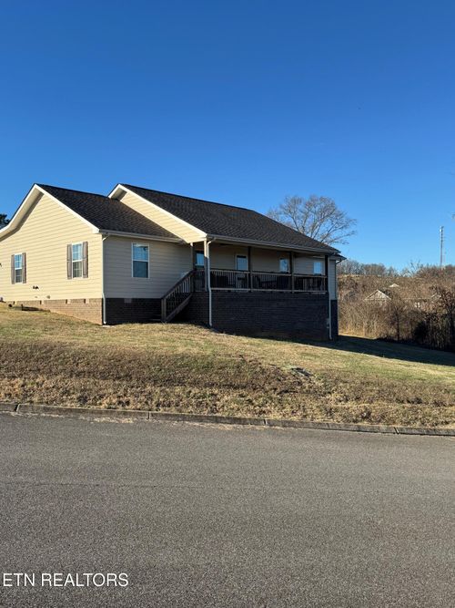 129 Ambernic Way, Sweetwater, TN, 37874 | Card Image