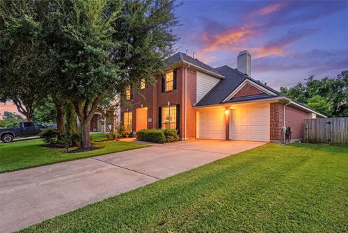 8519 Babbling Brook Ct, Sugar Land, TX, 77479-1892 | Card Image