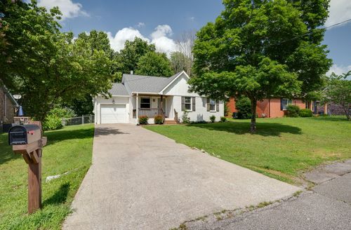 187 Bonnafield Dr, Hermitage, TN, 37076-1005 | Card Image