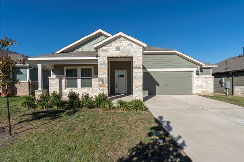 150 Santiago, Kyle, TX, 78640-3115 | Card Image