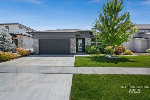 2883 E Mores Trail Dr, Meridian, ID, 83642-5589 | Card Image