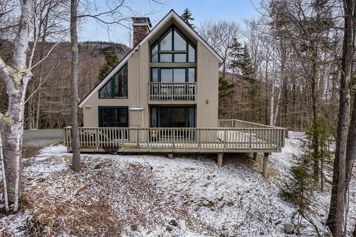 15 Nearing Rd, Winhall, VT, 05340-4428 | Card Image