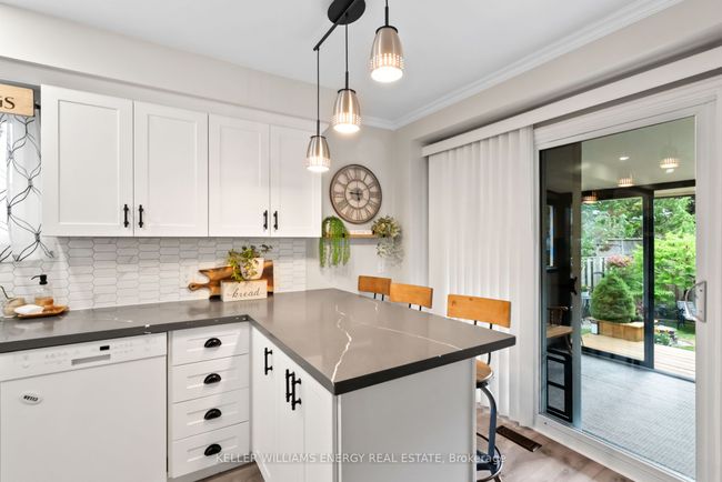 121 Angus Dr, House other with 3 bedrooms, 3 bathrooms and 4 parking in Ajax ON | Image 12