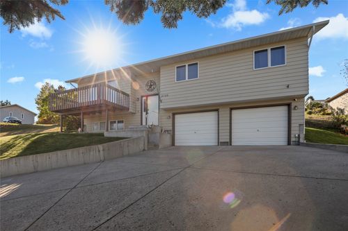 2726 Greenbriar Drive, Great Falls, MT, 59404 | Card Image