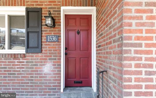 1536 S Corlies St, PHILADELPHIA, PA, 19146-3510 | Card Image