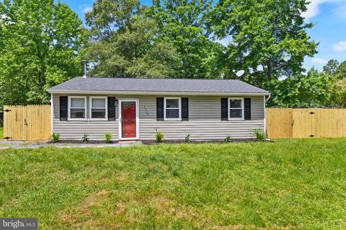 4738 Washington Ave, SHADY SIDE, MD, 20764-9604 | Card Image