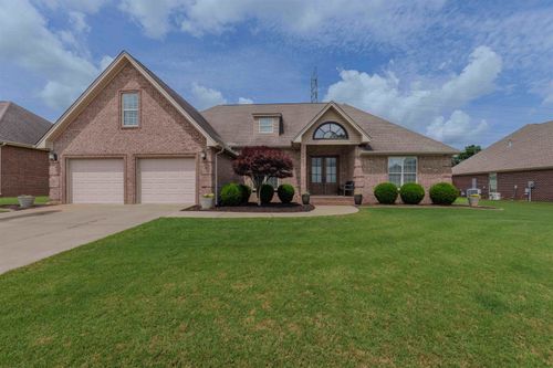 138 Wynchase Dr W, Muscle Shoals, AL, 35661-3691 | Card Image