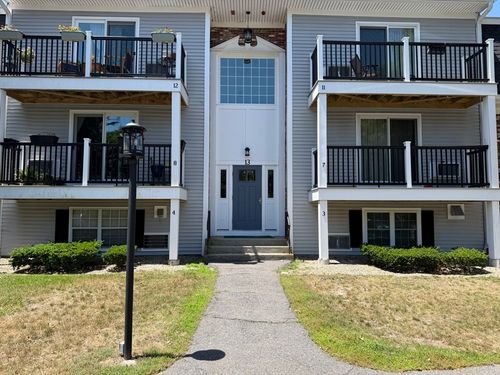 9-13 Chapel Hill Dr, Plymouth, MA, 02360-6037 | Card Image