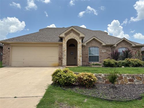 205 Carriage Dr, Willow Park, TX, 76087-3124 | Card Image