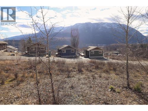 152-2633 Squilax-Anglemont Rd, Lee Creek, BC, V0E1M4 | Card Image