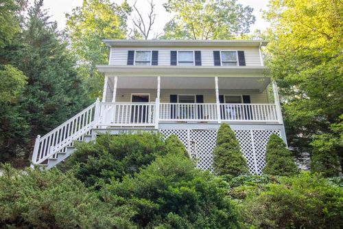 5346 Trevino Dr, MCGAHEYSVILLE, VA, 22840-3209 | Card Image