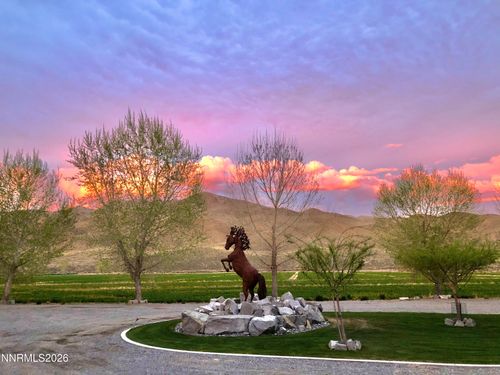 156 E Walker Rd, Yerington, NV, 89447-9601 | Card Image