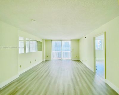 222 - 401 Ocean Dr, Condo with 1 bedrooms, 1 bathrooms and null parking in Miami Beach FL | Image 1