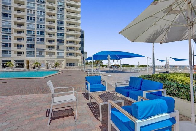 APT-1709 - 3180 S Ocean Dr, Condo with 2 bedrooms, 2 bathrooms and null parking in Hallandale Beach FL | Image 58