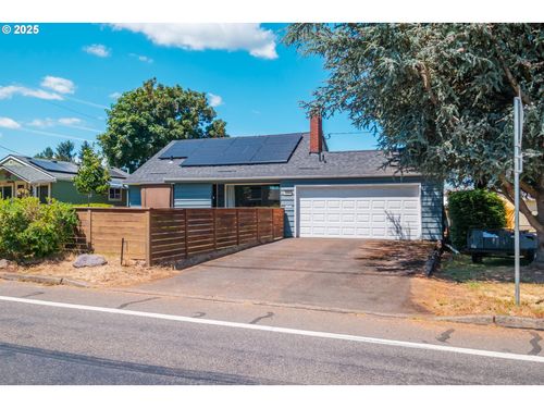 151 Warner Parrott Rd, Oregon City, OR, 97045-3931 | Card Image