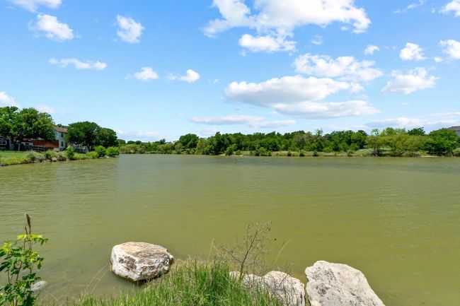 A great spot to unwind | Image 7