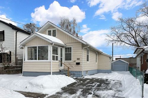 65 Gladstone Ave, Oshawa, ON, L1J4E4 | Card Image