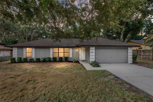 35 Pine Cir, OCALA, FL, 34472-8059 | Card Image