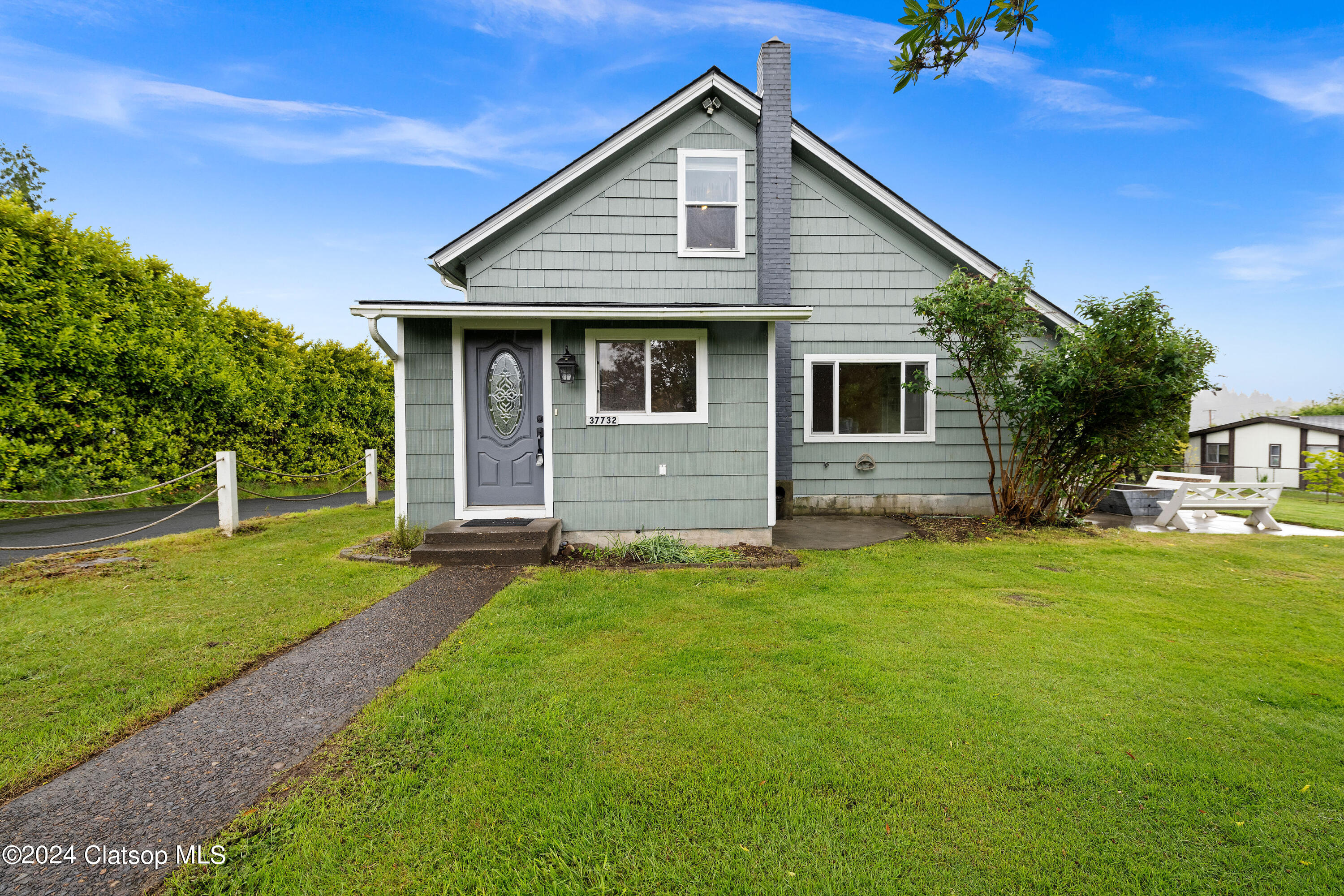 Parker Ln, Astoria, OR 97103