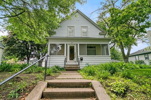117 8th Avenue S, South Saint Paul, MN, 55075 | Card Image