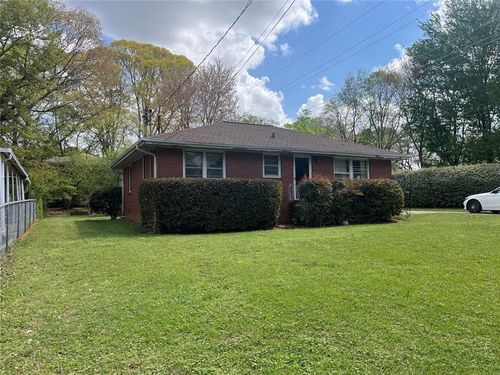 2555 Reed St Se, Smyrna, GA, 30080-2154 | Card Image