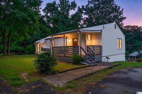580 61st St S, Birmingham, AL, 35212-3306 | Card Image