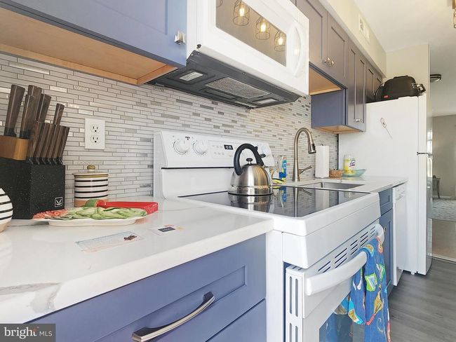 7207 Bunting Rd, Townhouse with 2 bedrooms, 3 bathrooms and null parking in CHINCOTEAGUE ISLAND VA | Image 10