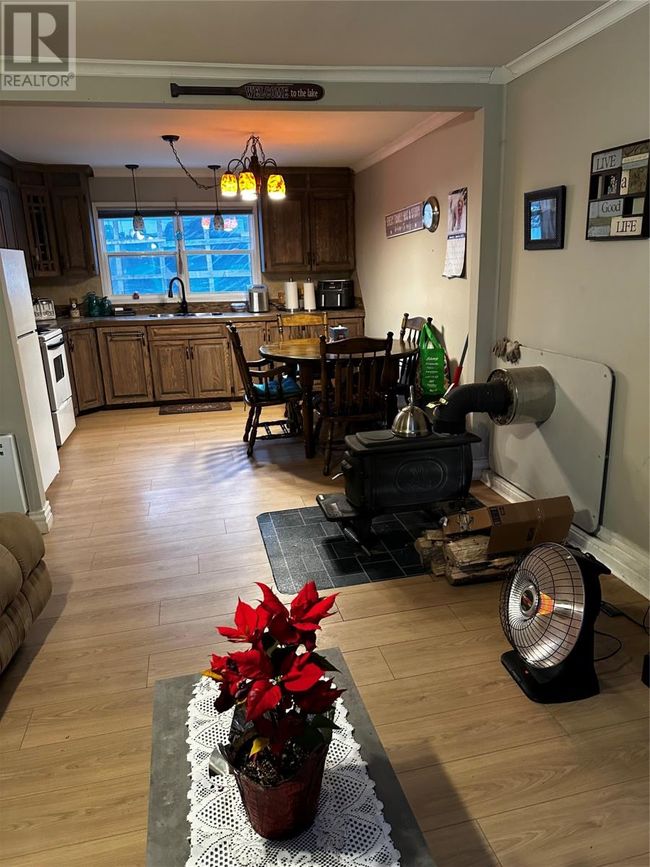 74 Crooked Lake Rd, Home with 2 bedrooms, 1 bathrooms and null parking in Badger NL | Image 14