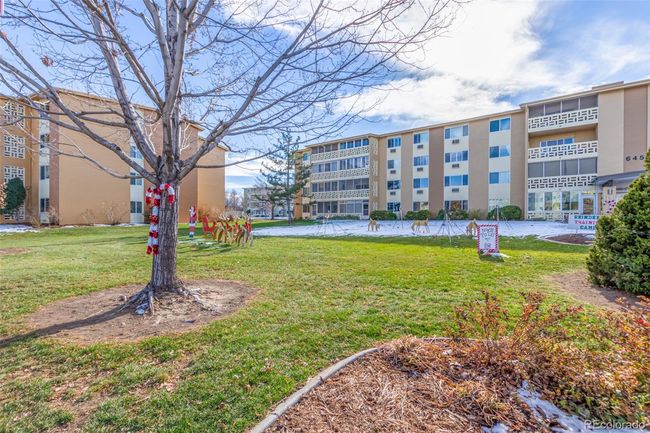 APT-11B - 635 S Alton Way, Condo with 2 bedrooms, 1 bathrooms and 1 parking in Denver CO | Image 18